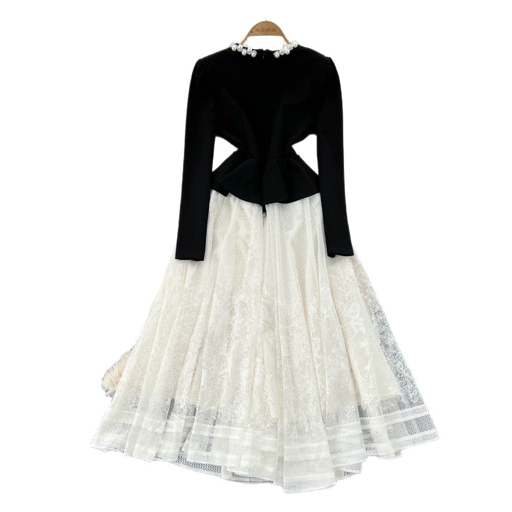 French Hepburn Style Beaded Round Neck Long Sleeve Lace Patchwork Dress Elegant Fit Flare Design Perfect for Autumn