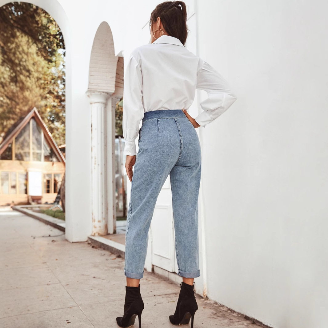 High Waisted Straight Leg Jeans Slim Fit Casual Style Trendy Design Perfect for Everyday Wear Wholesale Available