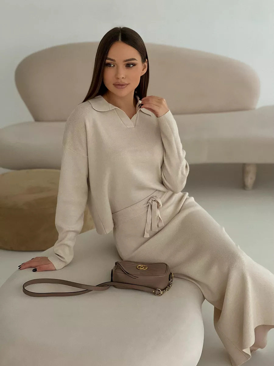 2025 New Autumn and Winter European and American Style Knitted Suit for Women, Core-Spun Yarn, Soft Slit Sweater and Lace-Up Skirt