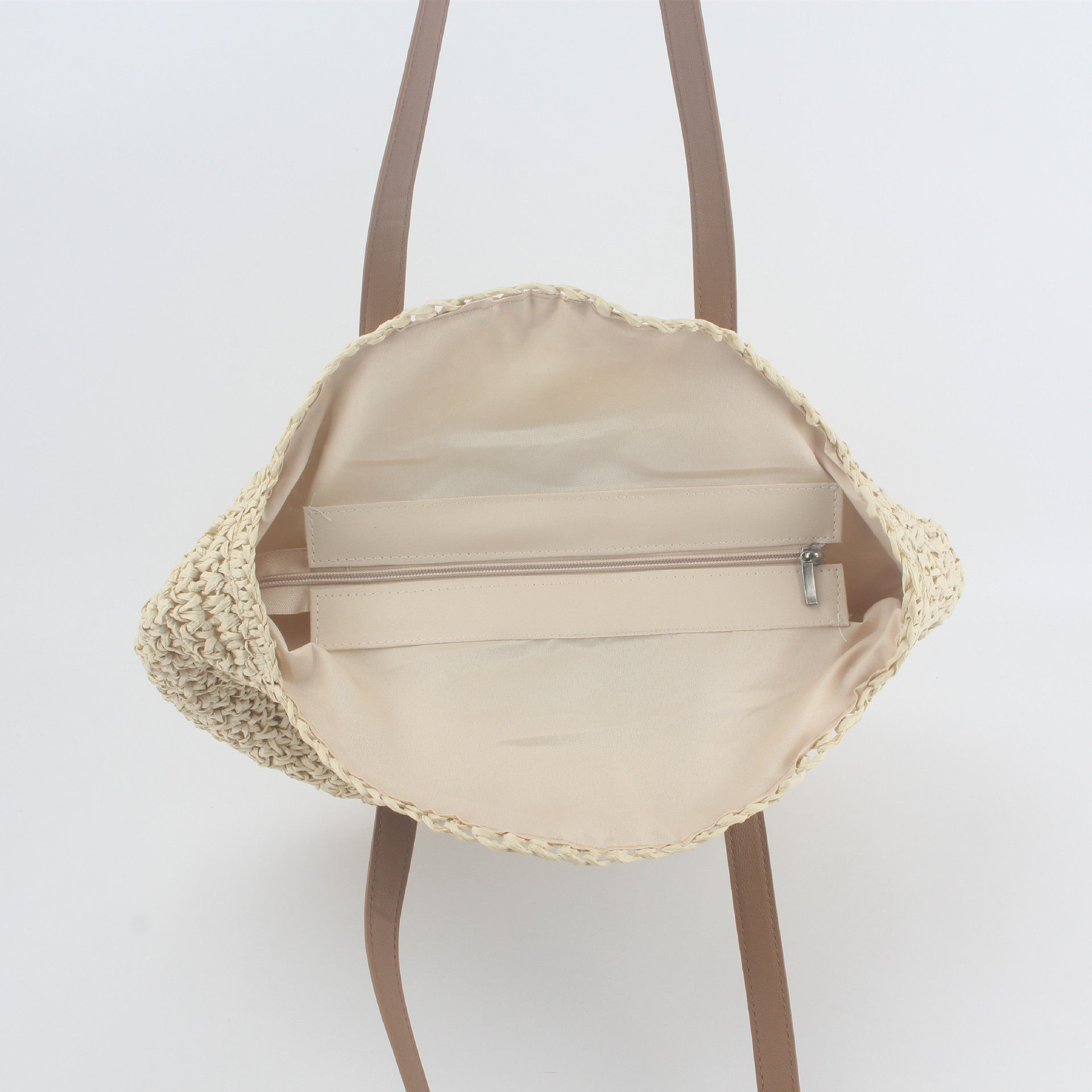 A generation of new holiday beach woven bag round hollow shoulder Joker casual straw woven bag women's bag