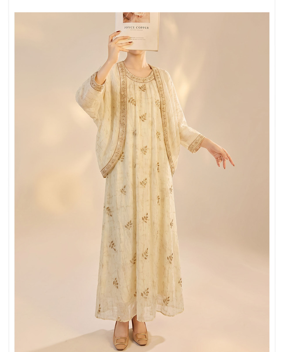 Set áo khoác cardigan thêu kèm đầm cổ yếm dài tay phối hoa — Áo khoác, Váy liền, Bộ