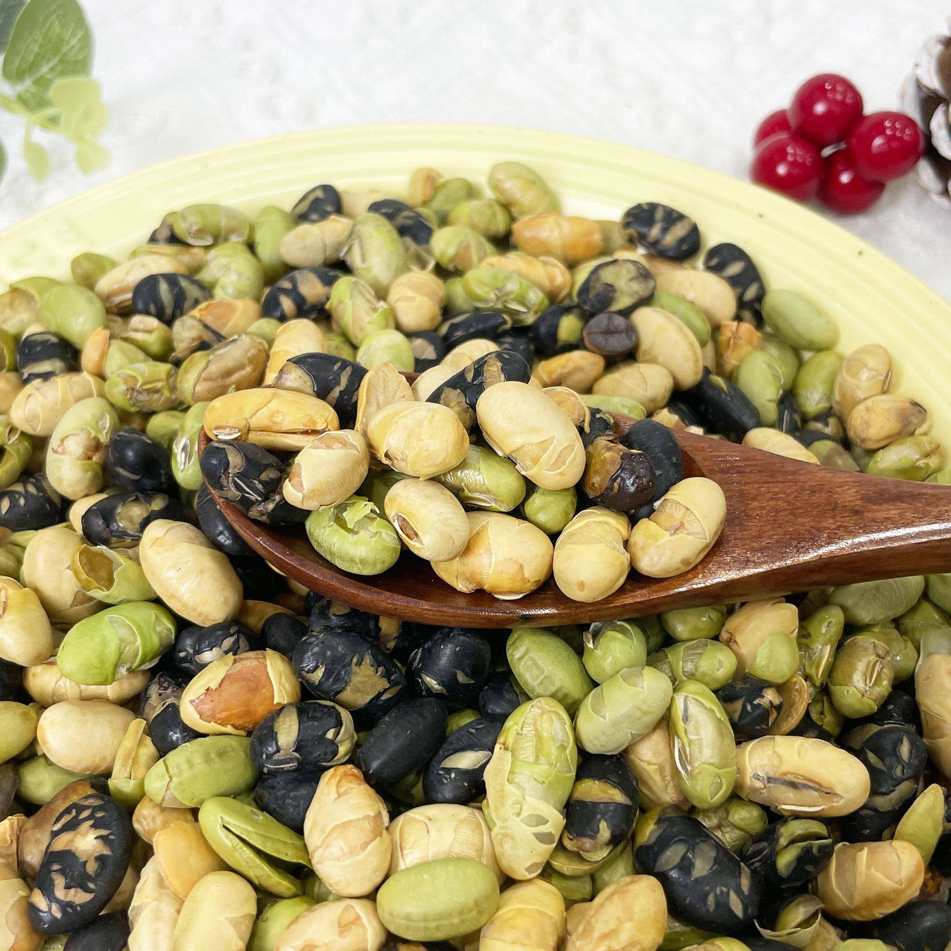 Crispy three-color beans non-fried ready-to-eat high protein without adding fried soybeans fried green beans nuts snack wholesale