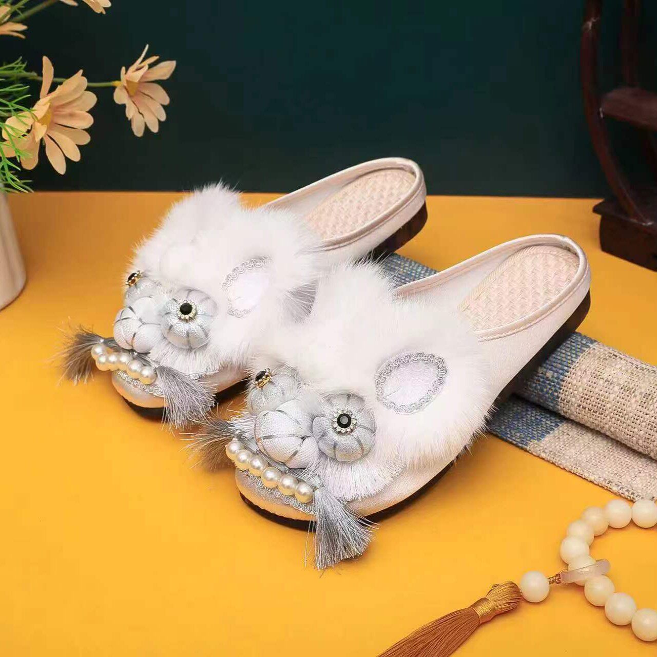 New Original Ethnic Style Adult Tiger Head Slippers Shoes Hand-Embroidered Shoes National Trend Retro Flats Folk Cloth Shoes for Women