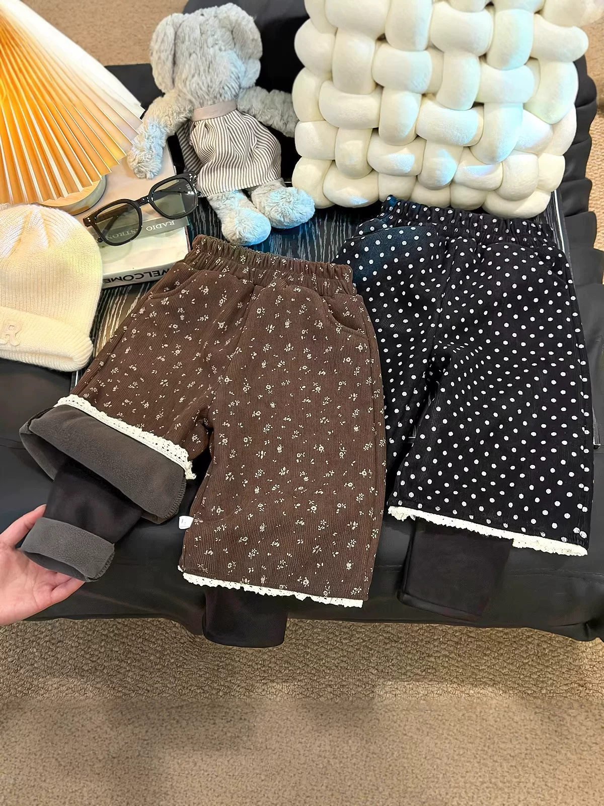 Girls' Stylish Forest Style Fleece-Lined Thickened Floral Polka Dot Fake Two-Piece Pants, New Winter Double-Layer Thickened Trousers