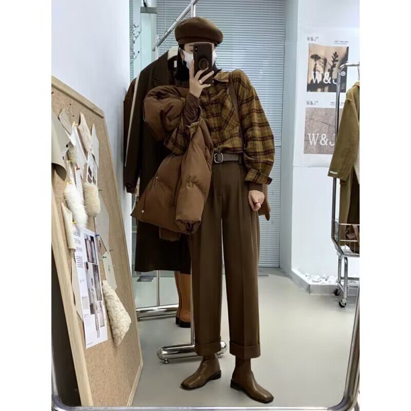 Plaid Flannel Shirt for Women Soft Fabric Vintage Style Unique Design Perfect for Autumn Casual Wear Wholesale