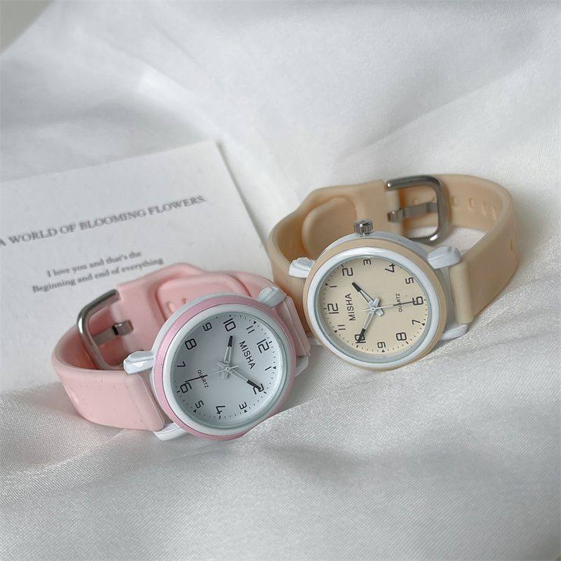 New Fashion Watch Women's Ins High-value Student Niche Simple Temperament High-end Light Luxury Casual Quartz Watch