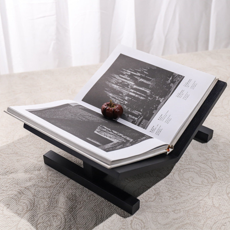 Nordic Minimalist Solid Wood Bookshelf Magazine Rack Model Room Sales Office Study Hotel Guest Room Decoration Decorations