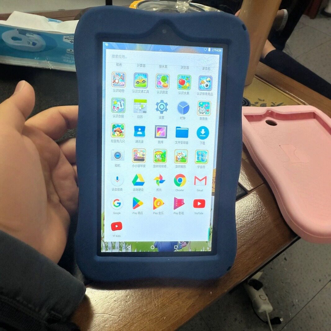 外贸8寸平板电脑2+16G安卓5Gwifi版MTK8163四核便携办公新款