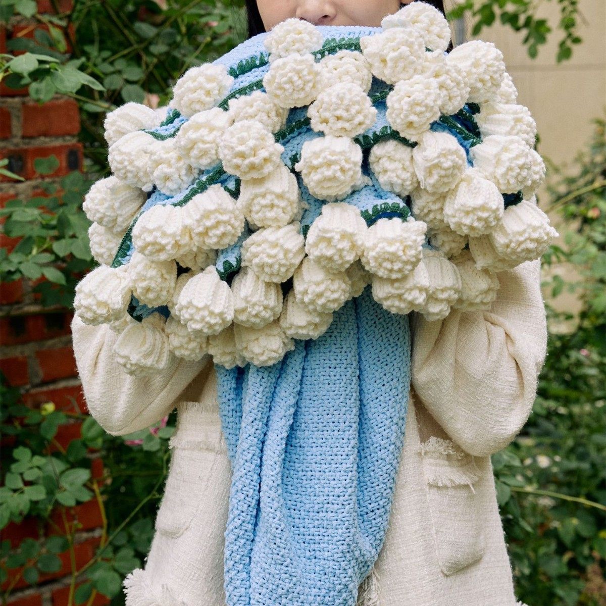 Cross-Border Rose Bouquet Blanket Multi-Functional Cover Blanket Bouquet Blanket Handmade Hand-Held Rose Blanket with Diameter of 150cm