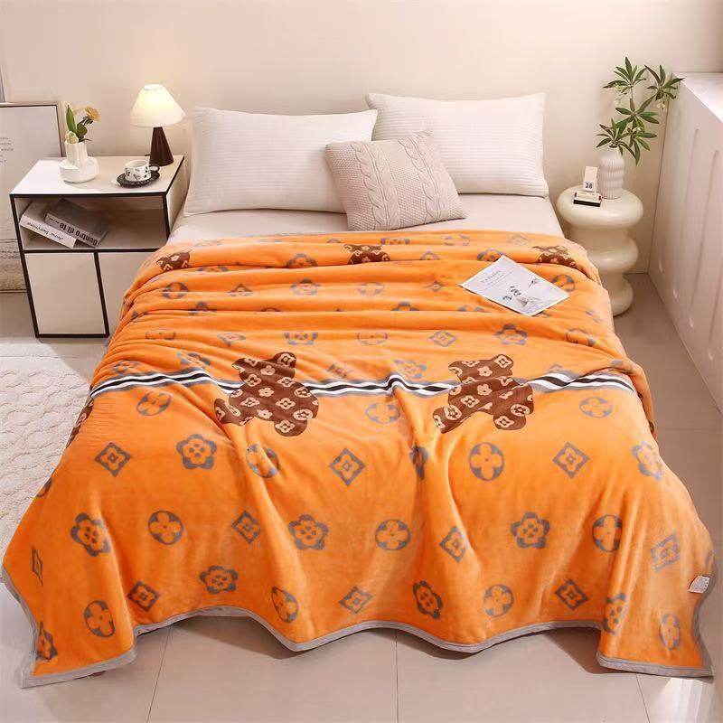 Gift Blankets, Jewelry Store Opening Souvenirs, Gift Box-Packed Flannel Blankets, Wholesale Company Event Logo Printing