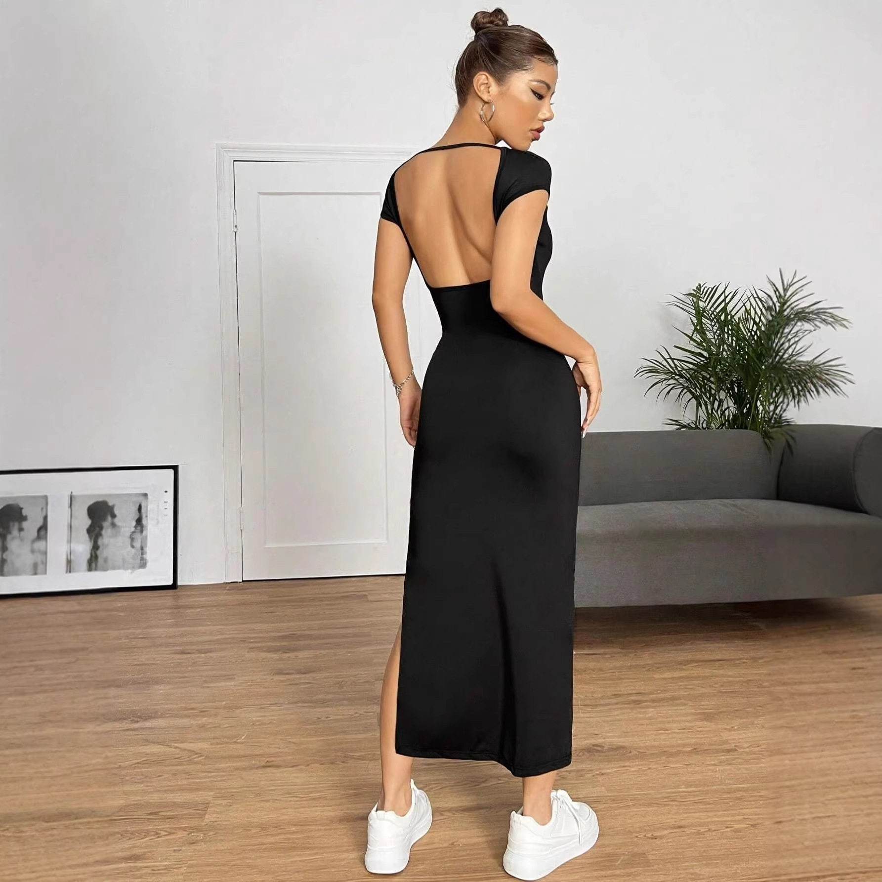 Elegant Backless Bodycon Maxi Dress Sexy Design Waist Cinching Side Slit Spring Summer Fashion Wholesale Available