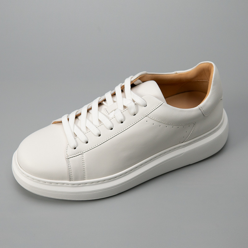 Giày sneaker nam tối giản da bò đế dày, giày trắng đa năng phong cách công sở — Màu trắng