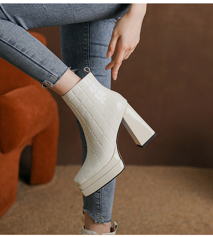 Boot nữ cổ thấp gót thô siêu cao 10cm đế platform mũi vuông khóa kéo bên hông — màu đen, Màu trắng ngà