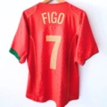 2004 Portugal home 7