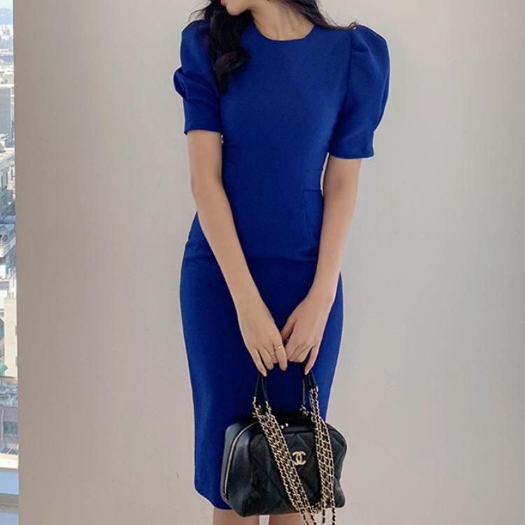 Mã B5126 Giá 650K: Váy Đầm Liền Thân Nữ Guryct Dáng Ôm Body Gợi Cảm Sexy Hàng Xuân Thu Đông Phong Cách Hàn Quốc Thời Trang Nữ Chất Liệu G02 Sản Phẩm Mới, (Miễn Phí Vận Chuyển Toàn Quốc).