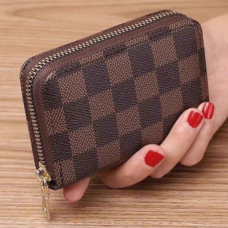 Exquisite high-grade card bag women's anti-theft new one-piece anti-degaussing ultra-thin large capacity card bag card bag women