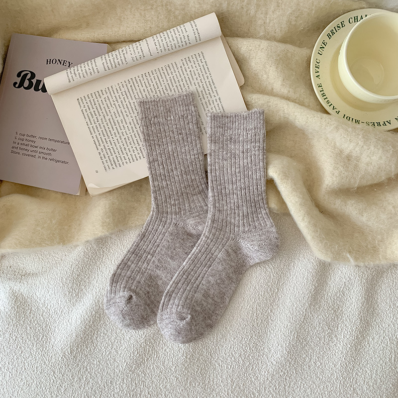 羊毛袜子女秋冬月子袜加厚保暖居家地板冬天日系简约羊绒堆堆长袜