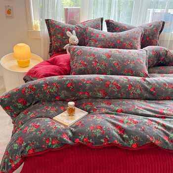 Autumn and Winter Popular Milk Velvet Bed Cover Four-Piece Set Winter Thickeneded Warm Lace Bed Bed Sheets Quilt Cover Three-Piece Set