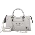Medium white 30cmx22x10