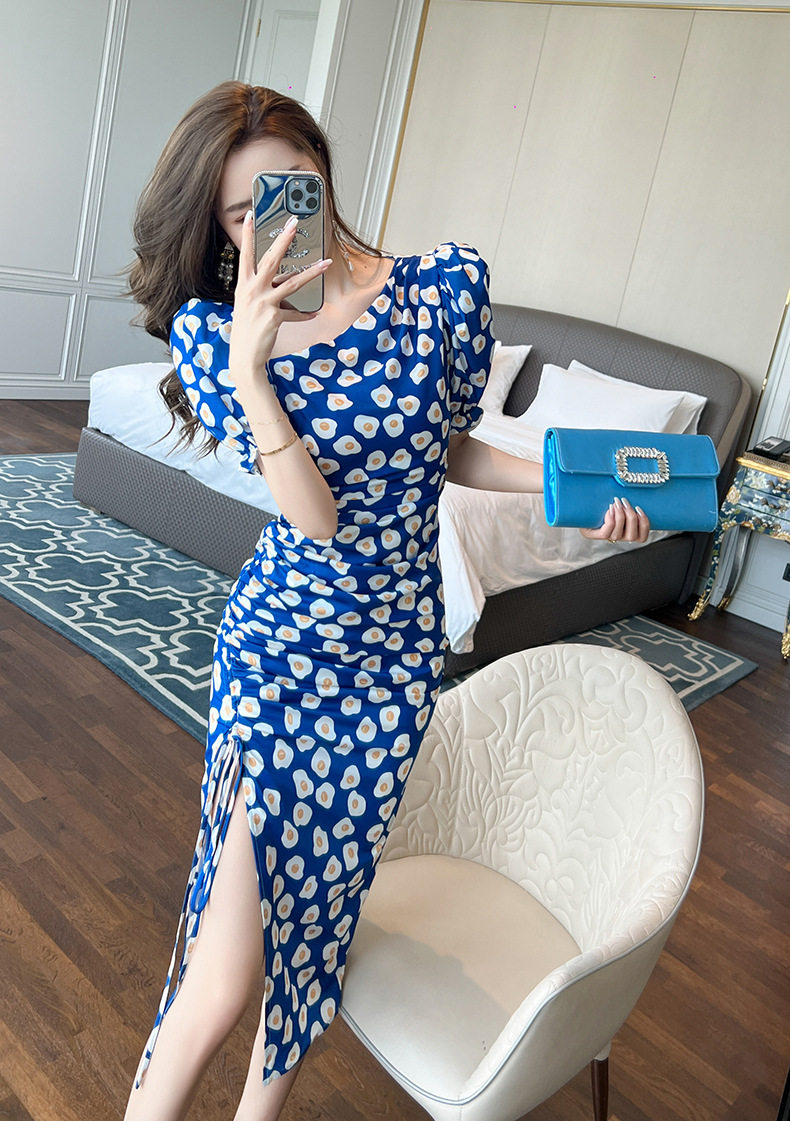 Đầm ôm body nữ thiết kế vai lệch tay bồng in hoa xếp ly phong cách Hồng Kông 2026 — [Xanh cung điện] chi tiết 4