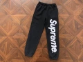 G559 # 22fw satin embroidered logo sweatpants black