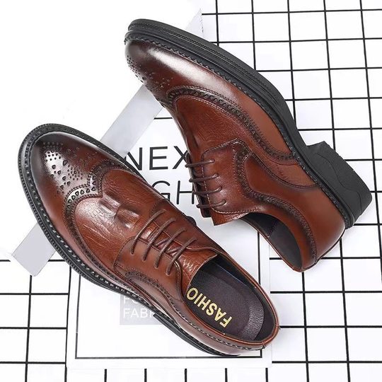 Brogue men's shoes genuine leather business formal wear British carved men's leather shoes lace-up breathable shoes factory wholesale