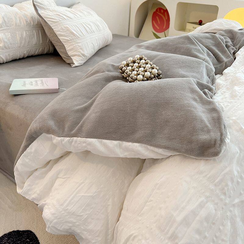 Girls' Milk Velvet Four-Piece Bed Seersucker Winter Thickeneded Velvet Quilt Cover Student Dormitory Bed Bed Sheets Three-Piece Set