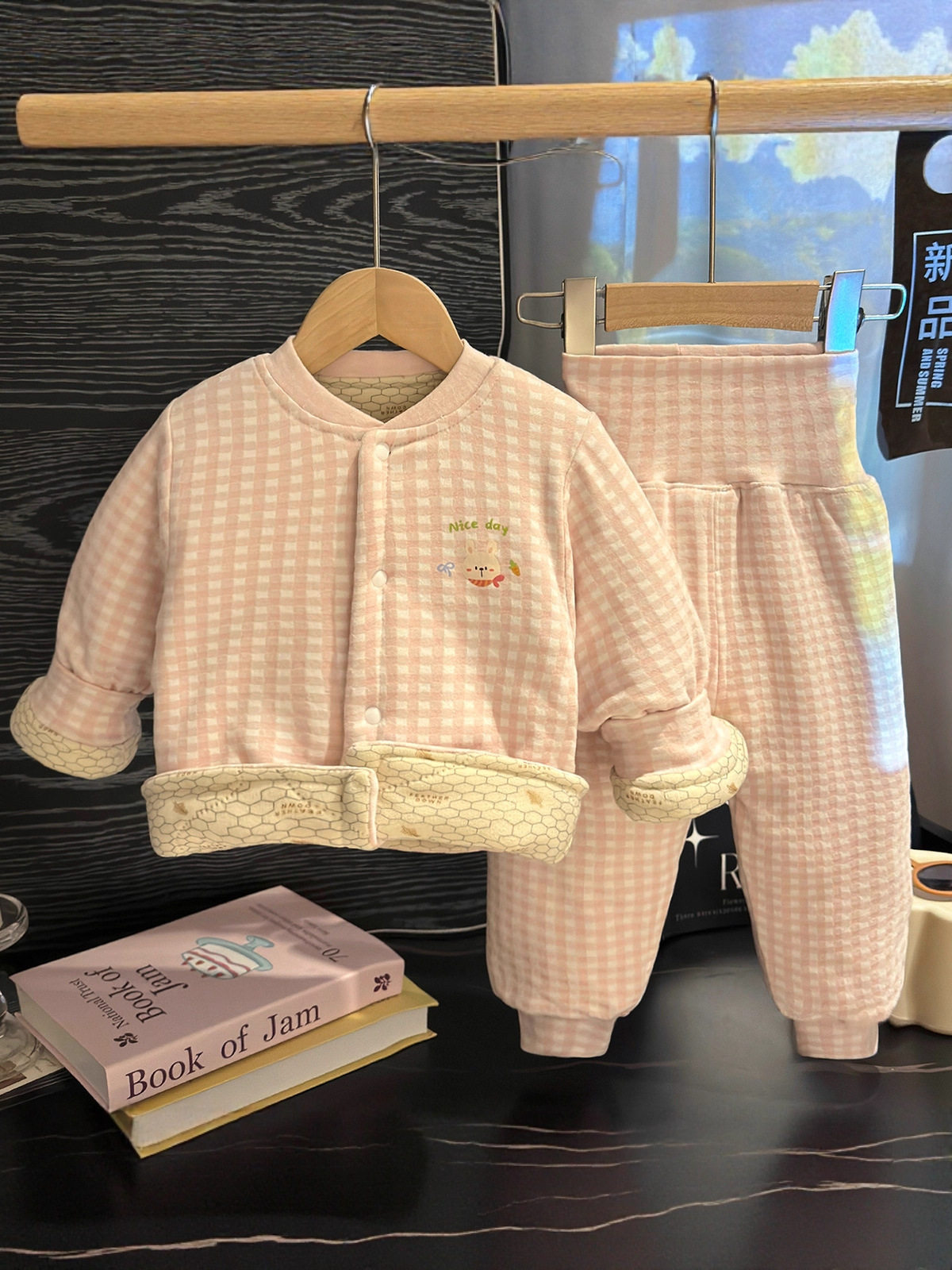 New Thickened Baby Thermal Cotton Jacket Set, Temperature-Sensing Winter Outerwear, High-Waist Belly-Protecting Outfit for Boys & Girls Babies