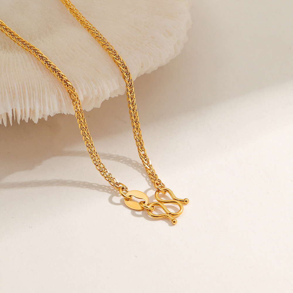 钛钢不掉色M扣蛇骨链2024新款项链女简约颈链百搭通勤素链锁骨链