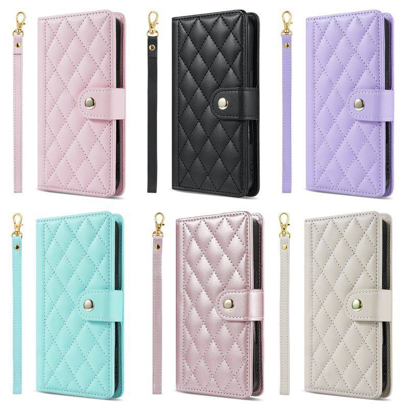 Suitable for iPhone 17 Small Fragrant Style Quilted Leather Phone Case Apple 1615 Card Holder Stand S25 Protective Case A17