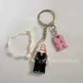 Gwen spider-man + light pink building blocks