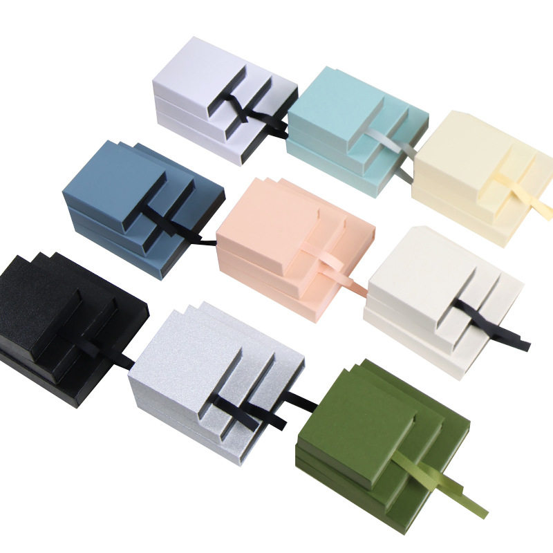 Multi-Color Optional Transparent Pe Film Display Suspended Packaging Jewelry Ring Wearable Nail Jewelry Box Wholesale