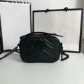 Bright black small size 18*12*6cm