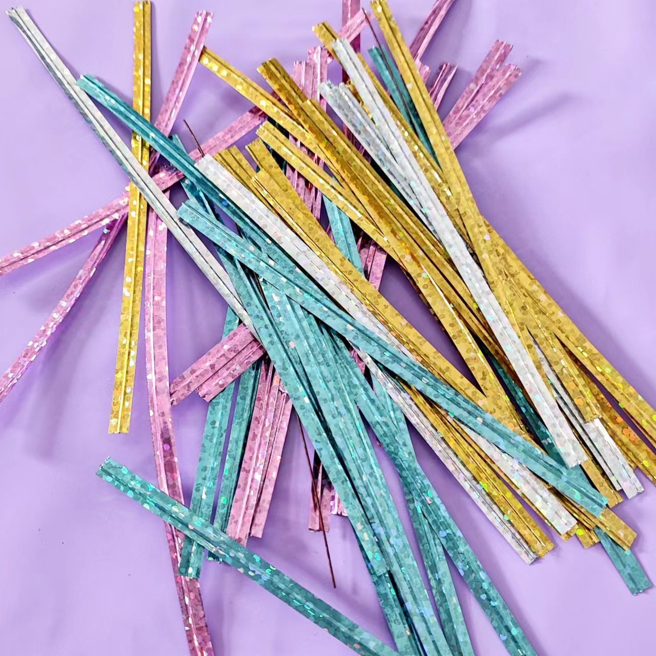 Wholesale Laser Plastic Bundling Ties with Thickened Wire, Soft Wire Ties, and Binding Wires for Baking Shop Use, Available for Dropshipping