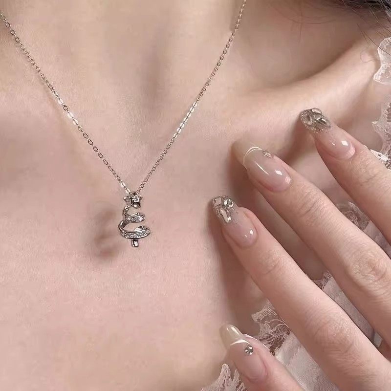 Titanium Steel Non-Fading Lucky Star Christmas Tree Necklace for Women Niche Exquisite Forest Style Small Fresh Ins Style Hot Selling Accessories