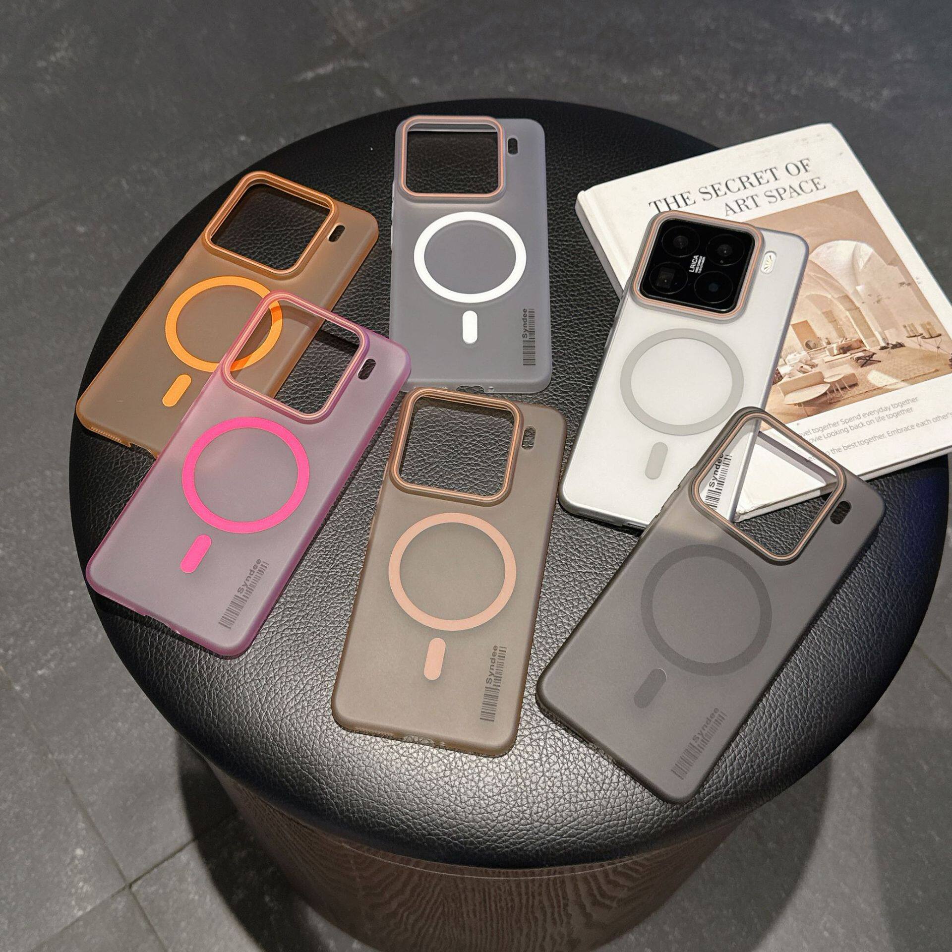ผ้าสาลูนุ่ม เหมาะสำหรับเคสโทรศัพท์ Xiaomi Civi5Pro ผิวเคลือบฝ้า แบบแม่เหล็ก สำหรับ Xiaomi 15 เคสแบบเรียบง่าย 14Tpro แบบกึ่งโปร่งใส