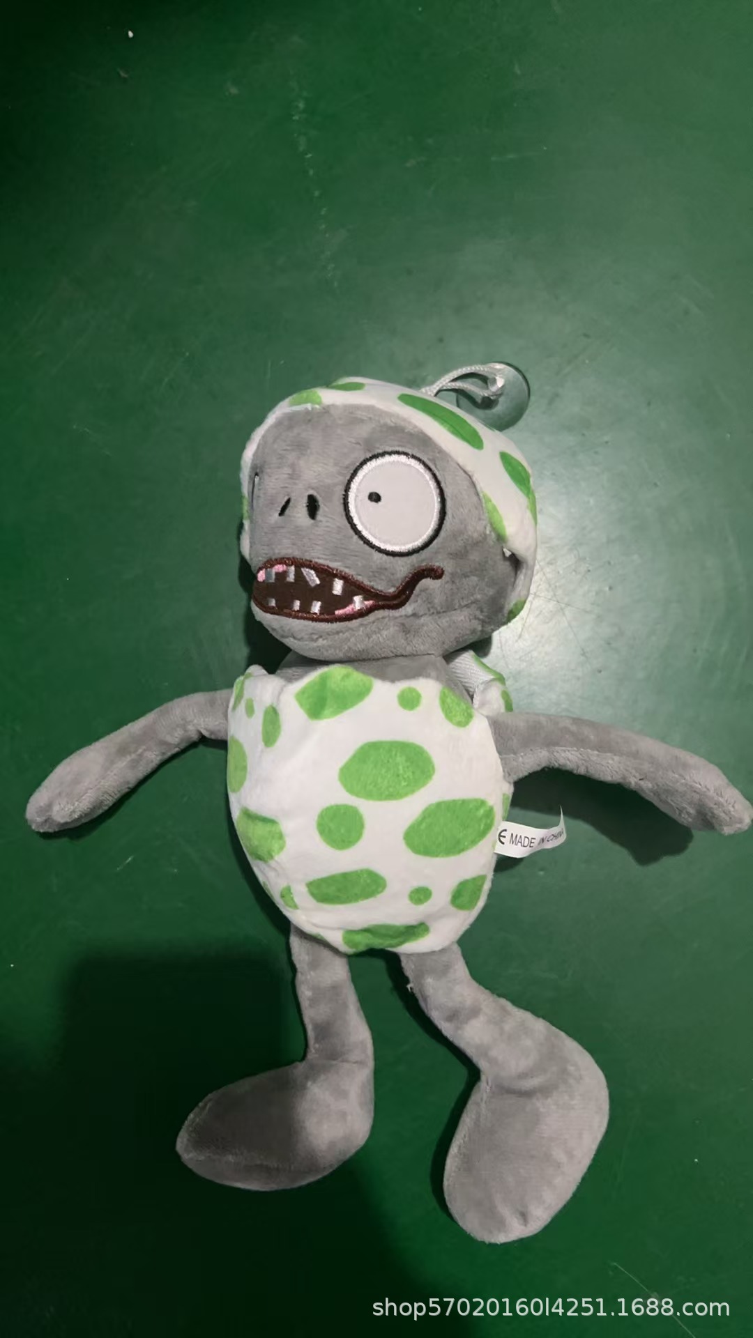 热销全套植物人大战臭僵尸毛绒玩具游戏周边公仔儿童生日礼物毛绒