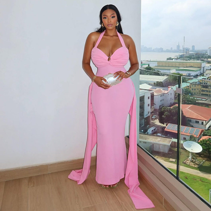 Solid Color Womens Bodycon Midi Dress Backless Halter Neck Ruched Design Elegant Evening Wear OEM Available