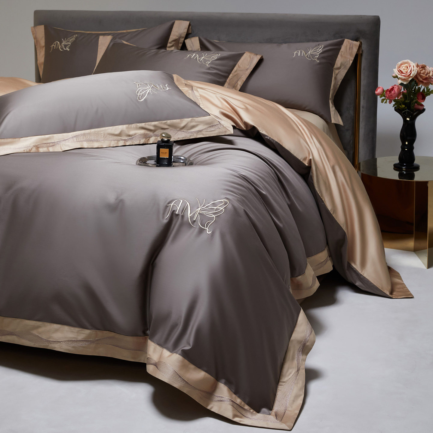 2025 New 100S Cotton Normcore Embroider Four-Piece European Style Accessible Luxury Bed Bed Sheets Quilt Cover Bed Bed Sheets Bedding Autumn