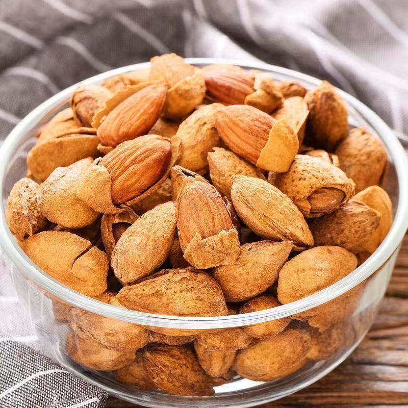 Wholesale Almond Milk Flavored Thin-Shelled Hand-Peeled Ripe Almonds with Shells and Salt-Baked Flavored Almonds