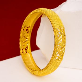 Middle East Cross-Border Closed Hollow Opening Traditional Ethnic Style Hollow Bracelet Dubai Ladies Bride Wedding Jewelry