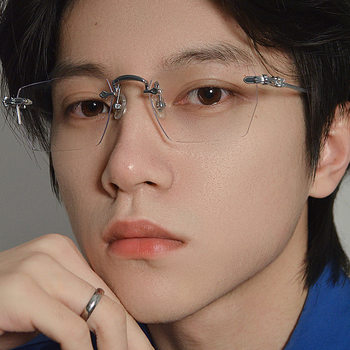 Ultra-light pure titanium gold silk rimless myopia glasses frame men's big face Phnom Penh Sven scum business rimless titanium frame