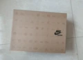 Kraft paper box; 33x22.5x11.5cm