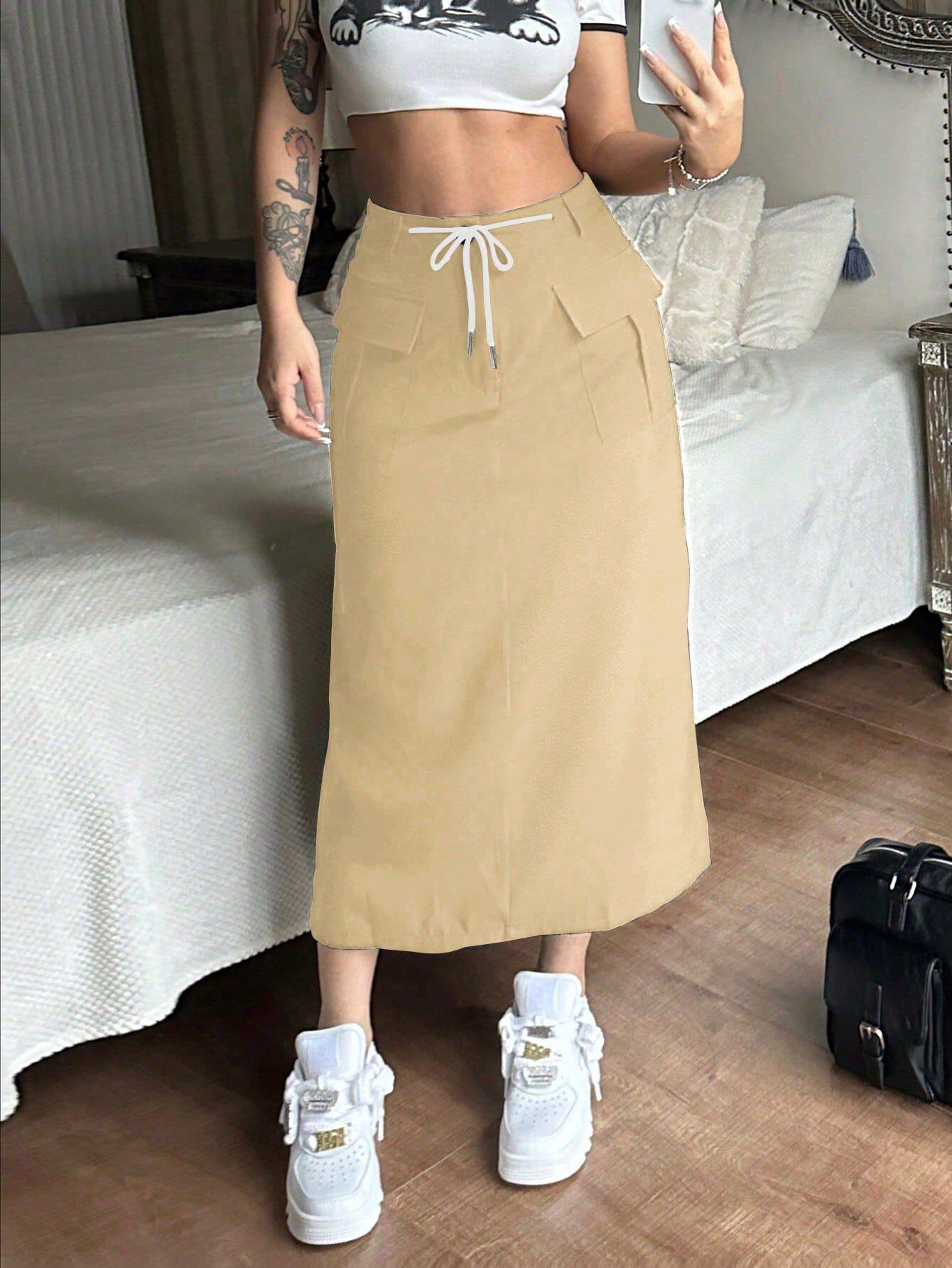 Elegant Solid Color Midi Skirt Versatile Chic Design Perfect for Casual or Formal Occasions Wholesale Available