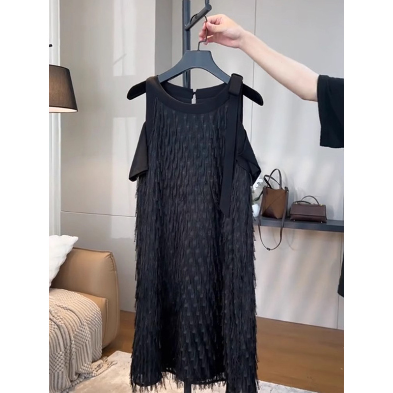 (Mới) Mã B7023 Giá 1380K: Váy Đầm Liền Thân Nữ Dotdi Hàng Mùa Hè Thời Trang Nữ Chất Liệu G04 Sản Phẩm Mới, (Miễn Phí Vận Chuyển Toàn Quốc).