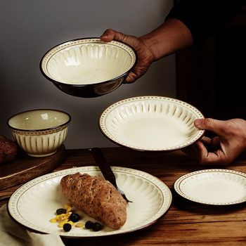 European-Style Retro Ceramic Tableware, High-End Bowl and Plate Set, Household Rice Bowls, Dishes, Western-Style Plates, Embossed with Slight Imperfections