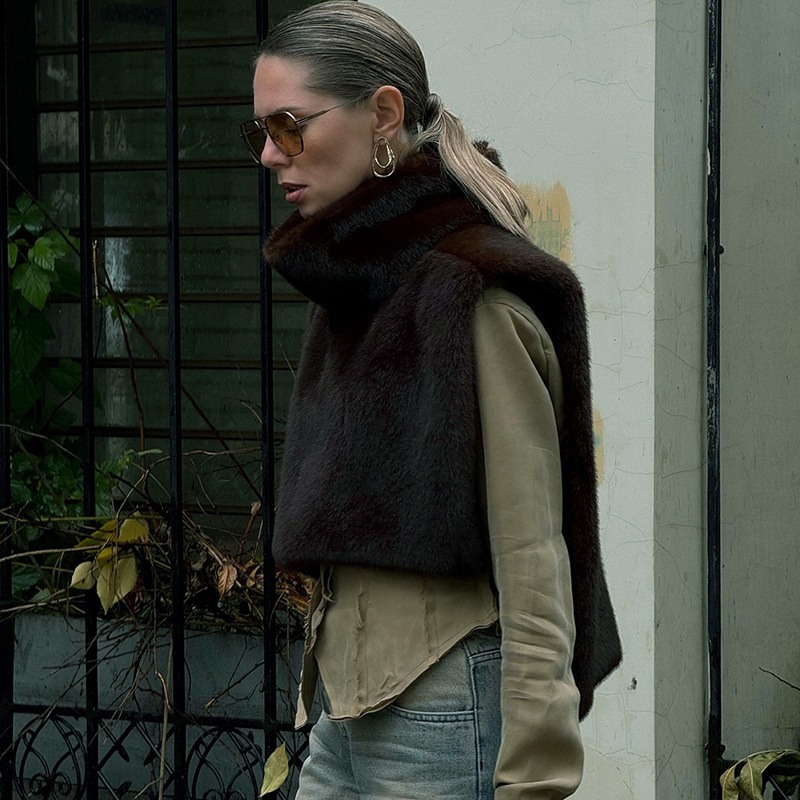 Y24TP547欧美女装秋冬季亚马逊新款纯色半高领毛毛坎肩无袖上衣女