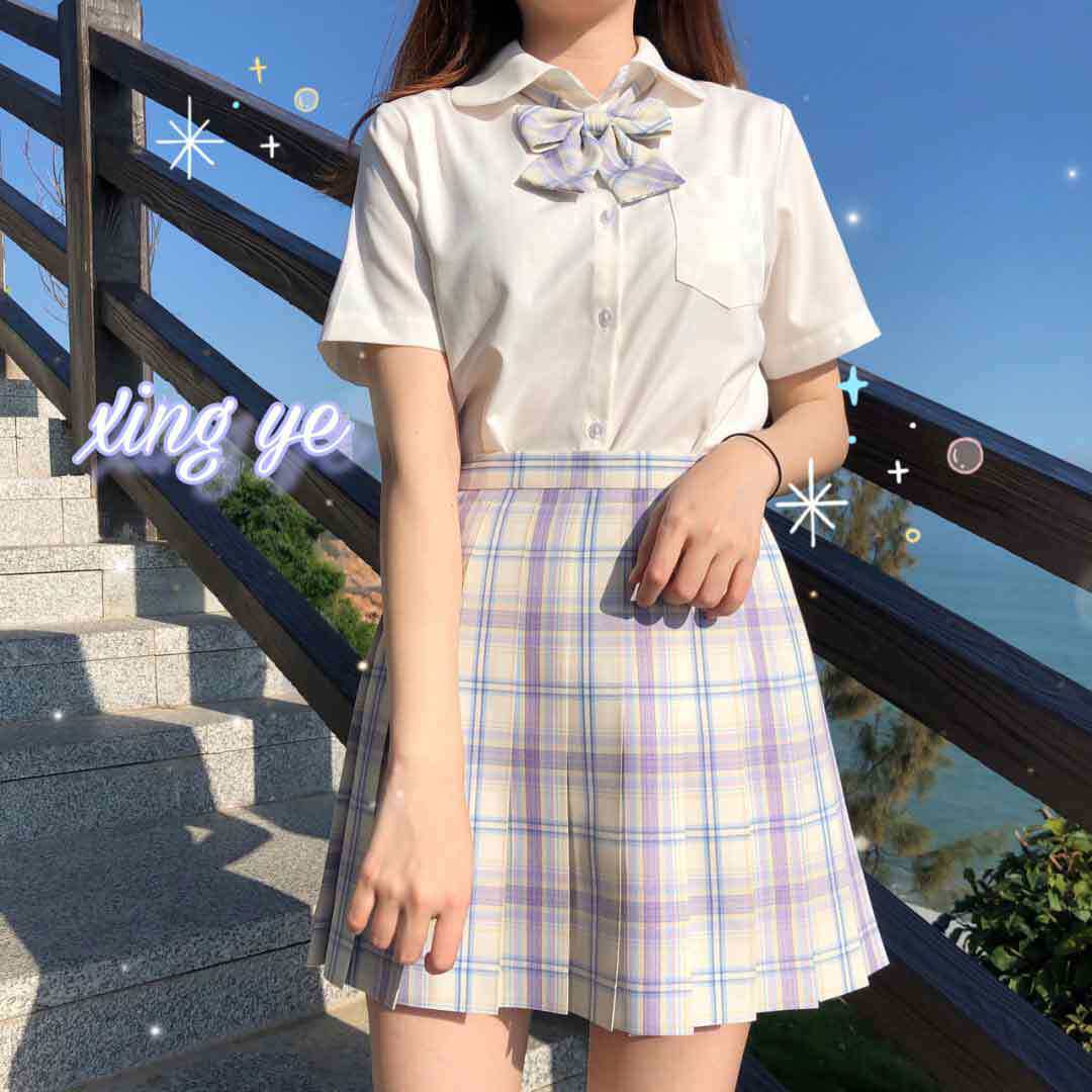 Gq9127格スカート + 蝶ネクタイ