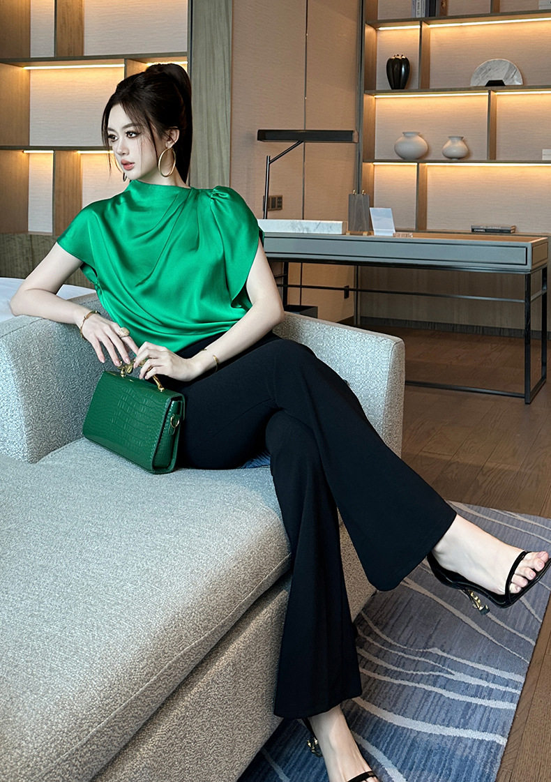 Áo thun nữ oversize cổ tròn tay ngắn dáng rộng — [Xanh lục] chi tiết 5
