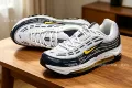 Max98-black and white yellow hook-40-46